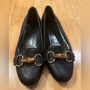 Vintage Gucci Black Leather Loafers/Flats with Classic Bamboo Horse Bit Accents